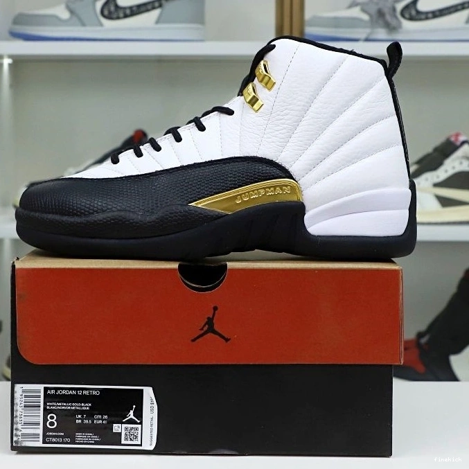 RETRO AIR JORDAN 12 'ROYALTY' 0814